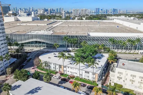 1925 Washington Avenue Miami Beach FL 33139