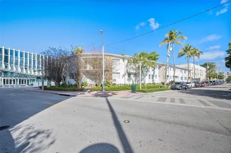 1925 Washington Avenue Miami Beach FL 33139