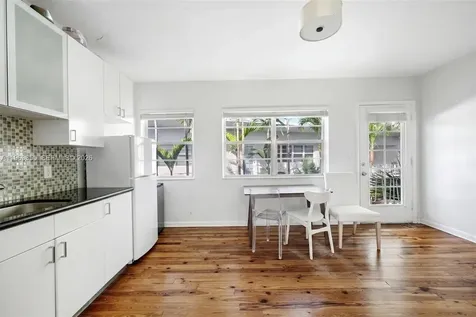 1925 Washington Avenue Miami Beach FL 33139