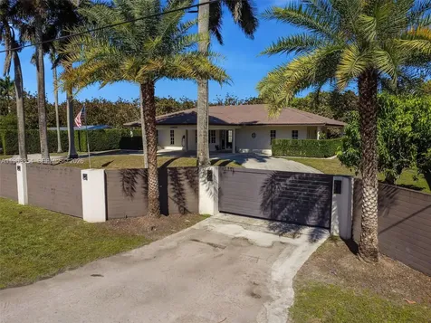 19955 SW 186th Street Miami FL 33187