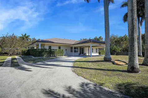 19955 SW 186th Street Miami FL 33187