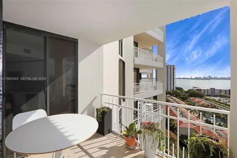 1000 Quayside Terrace Miami FL 33138