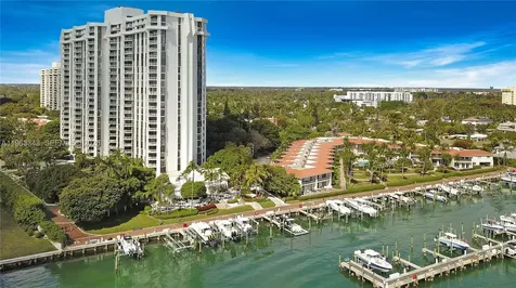1000 Quayside Terrace Miami FL 33138