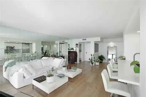 1000 Quayside Terrace Miami FL 33138