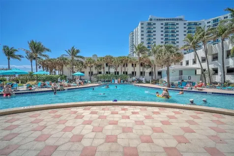 3801 S Ocean Drive Hollywood FL 33019
