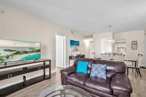 3801 S Ocean Drive Hollywood FL 33019