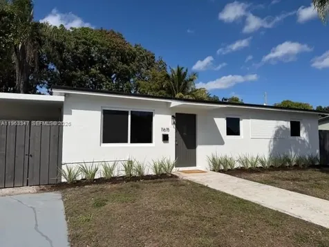 11615 SW 142nd Street Miami FL 33176
