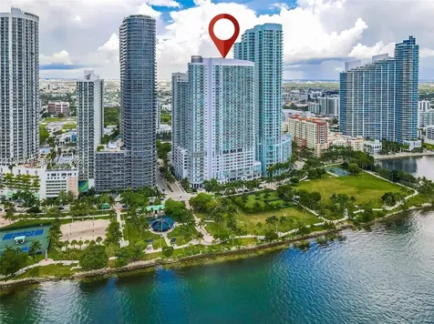 1800 N Bayshore Drive Miami FL 33132