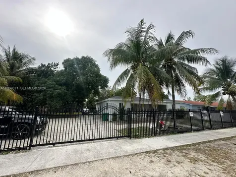 1128 NW 101st Street Miami FL 33150