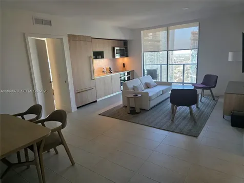 159 NE 6th Street Miami FL 33132