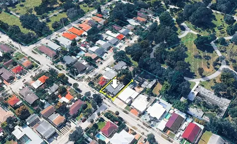 430 NW 53rd Avenue Miami FL 33126
