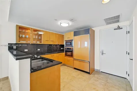 6799 Collins Avenue Miami Beach FL 33141