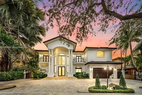 8200 NW 163rd Street Miami Lakes FL 33016