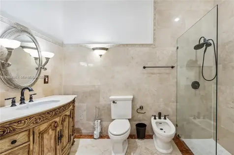 8200 NW 163rd Street Miami Lakes FL 33016