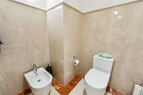 8200 NW 163rd Street Miami Lakes FL 33016