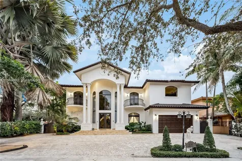 8200 NW 163rd Street Miami Lakes FL 33016