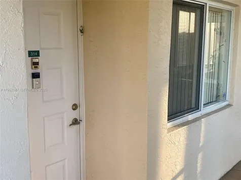 9551 Weldon Circle Fort Lauderdale FL 33321