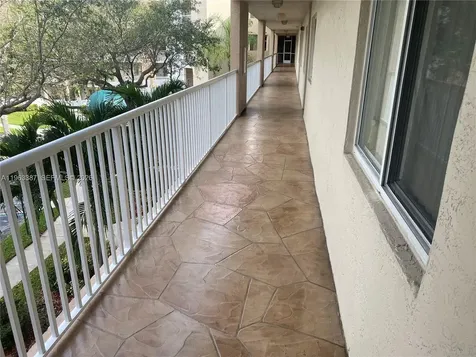 9551 Weldon Circle Fort Lauderdale FL 33321