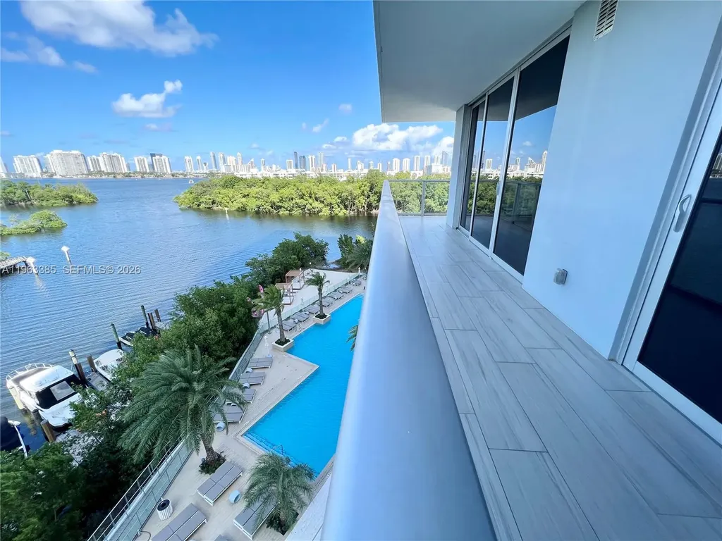 16385 Biscayne Boulevard North Miami Beach FL 33160