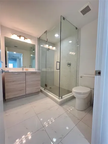 16385 Biscayne Boulevard North Miami Beach FL 33160
