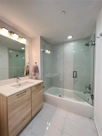 16385 Biscayne Boulevard North Miami Beach FL 33160