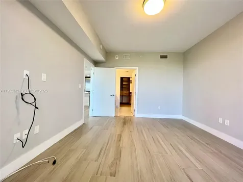 16385 Biscayne Boulevard North Miami Beach FL 33160