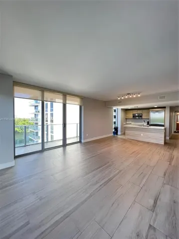 16385 Biscayne Boulevard North Miami Beach FL 33160