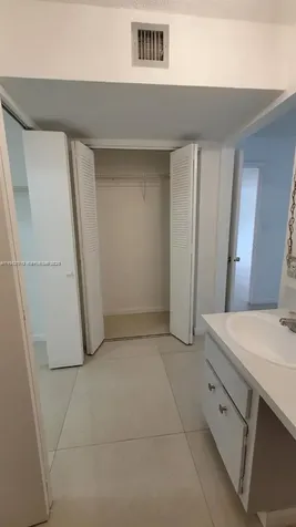 445 NE 195th Street Miami FL 33179