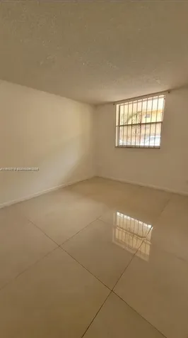 445 NE 195th Street Miami FL 33179