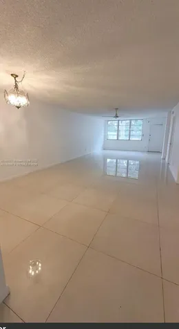 445 NE 195th Street Miami FL 33179