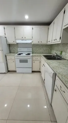 445 NE 195th Street Miami FL 33179