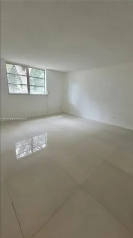 445 NE 195th Street Miami FL 33179