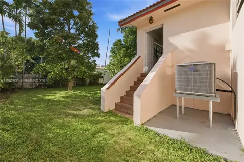 9208 Emerson Avenue Surfside FL 33154