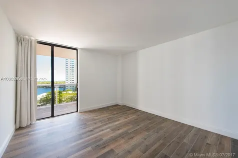 20505 E Country Club Drive Aventura FL 33180