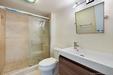20505 E Country Club Drive Aventura FL 33180