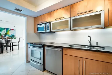 20505 E Country Club Drive Aventura FL 33180