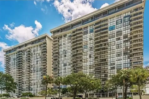 600 NE 36th Street Miami FL 33137
