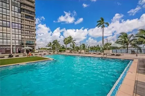 600 NE 36th Street Miami FL 33137