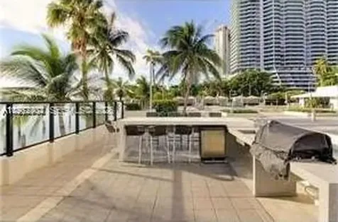600 NE 36th Street Miami FL 33137