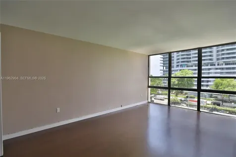 600 NE 36th Street Miami FL 33137