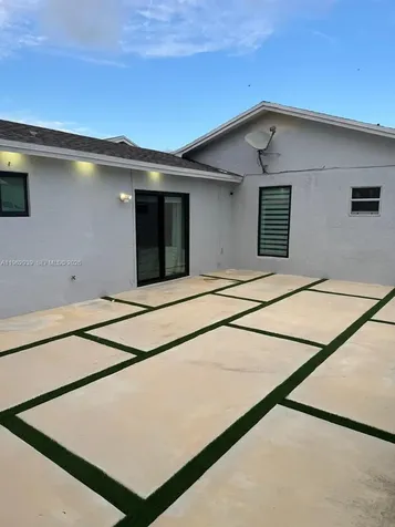19234 SW 121st Court Miami FL 33177