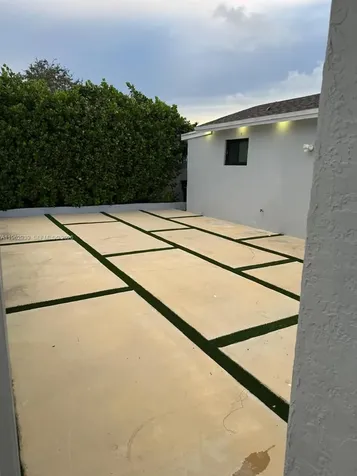 19234 SW 121st Court Miami FL 33177