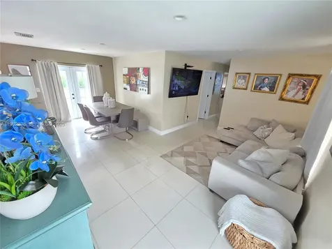19631 NW 45th Avenue Miami Gardens FL 33055