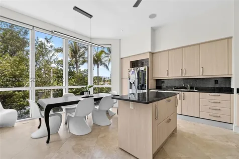 16500 Collins Avenue Sunny Isles Beach FL 33160