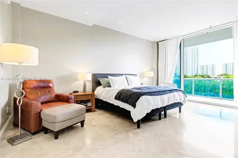 16500 Collins Avenue Sunny Isles Beach FL 33160