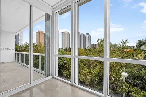 16500 Collins Avenue Sunny Isles Beach FL 33160