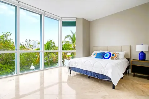 16500 Collins Avenue Sunny Isles Beach FL 33160