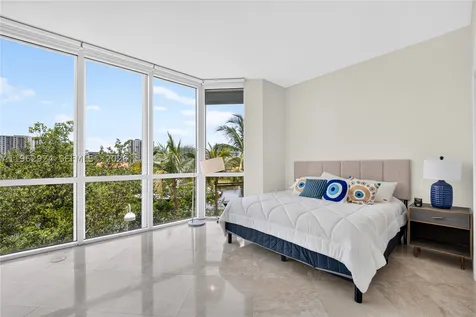 16500 Collins Avenue Sunny Isles Beach FL 33160