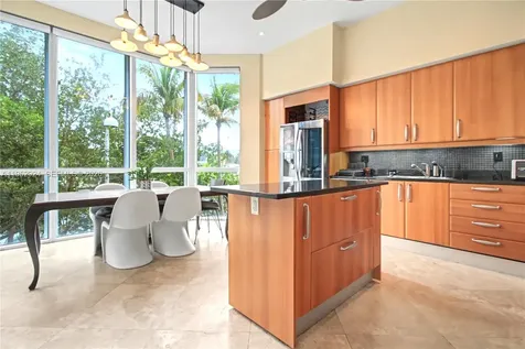 16500 Collins Avenue Sunny Isles Beach FL 33160