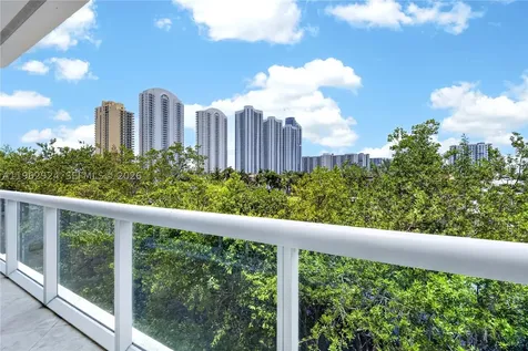 16500 Collins Avenue Sunny Isles Beach FL 33160